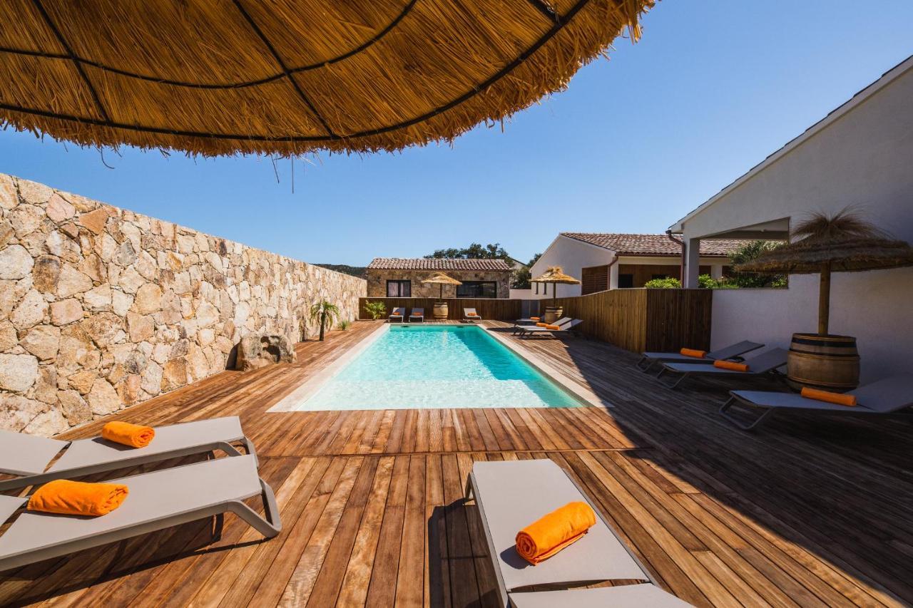 Petra D'Oro Villa Palombaggia Порто-Веккьо Экстерьер фото